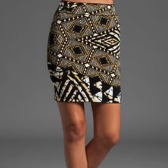 BCBGMAXAZRIA Britte Tribal Print Bandage Skirt - Picture 3 of 7